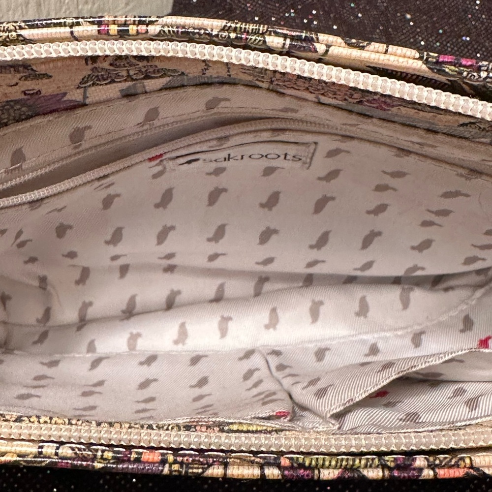 Sakroots Artist Style Cross-Body Bag with Owls - Picture 8 of 8